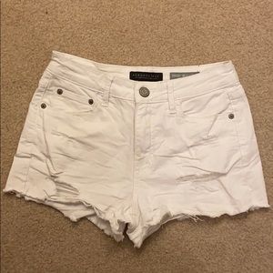 Aeropostale High-waisted ripped shorts